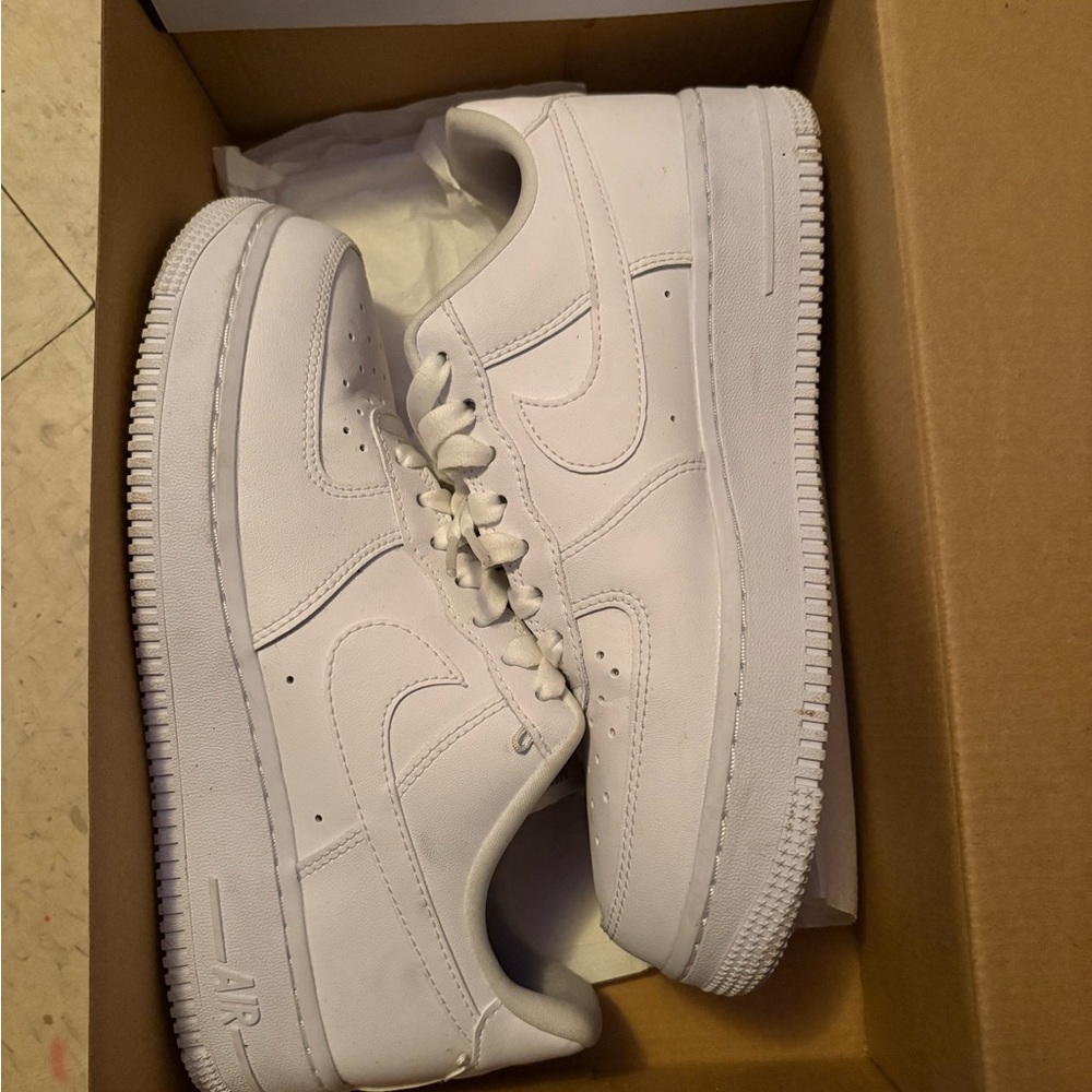 Nike Air Force 1 '07 LX White Metallic Gold Sneakers
